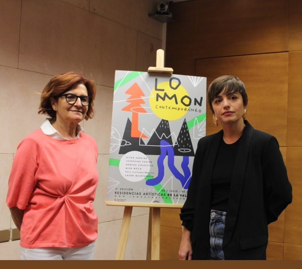 Maribel de Pablo, concejera de cultura en funciones, y Elena López, concejal de Hecho