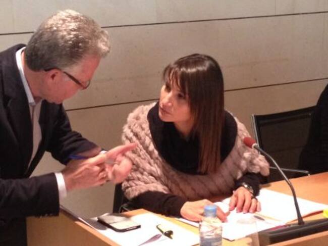 Granados consensuant la moció amb Ciutadans.