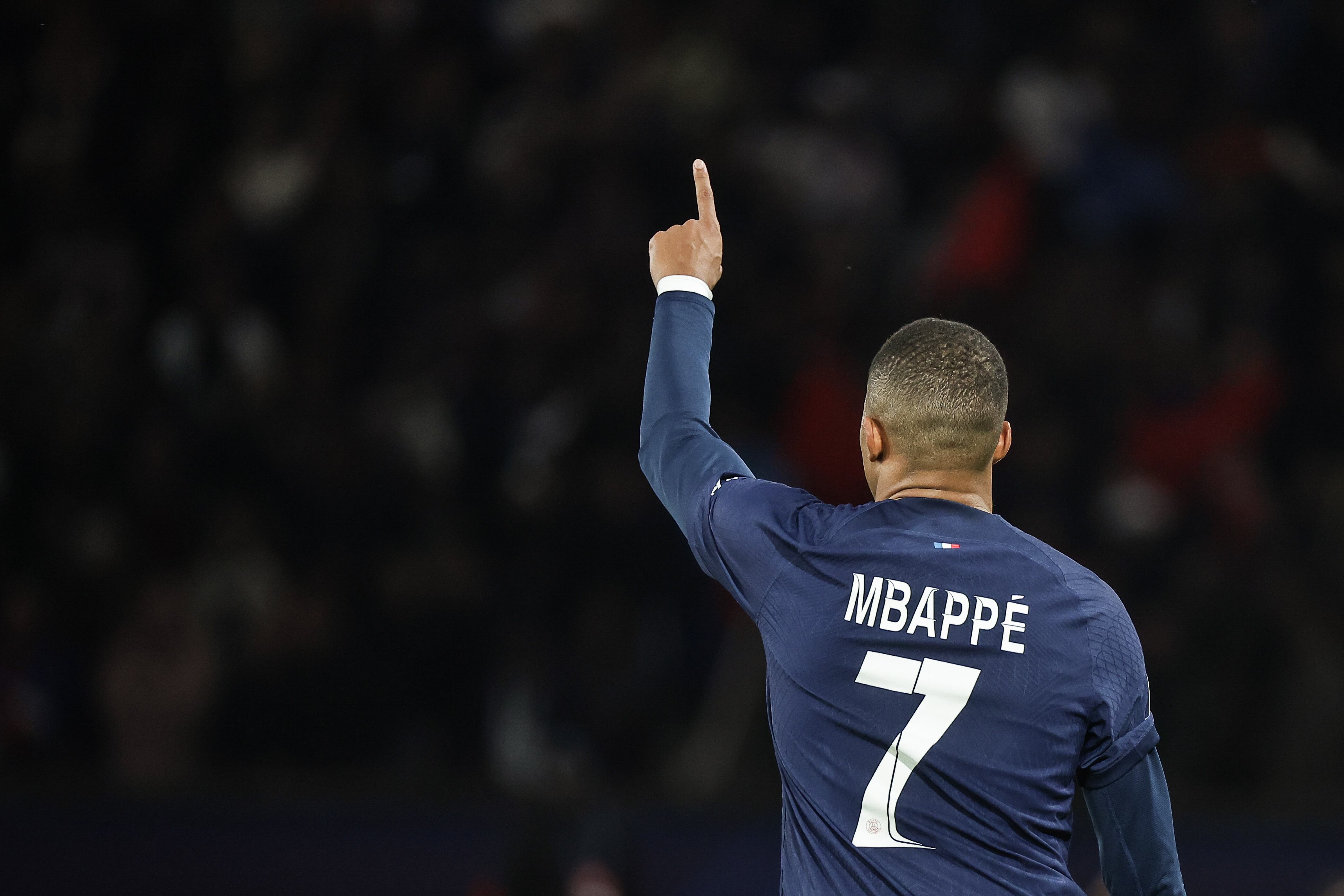 Kylian Mbappé en un partido del París Saint-Germain en la Champions League