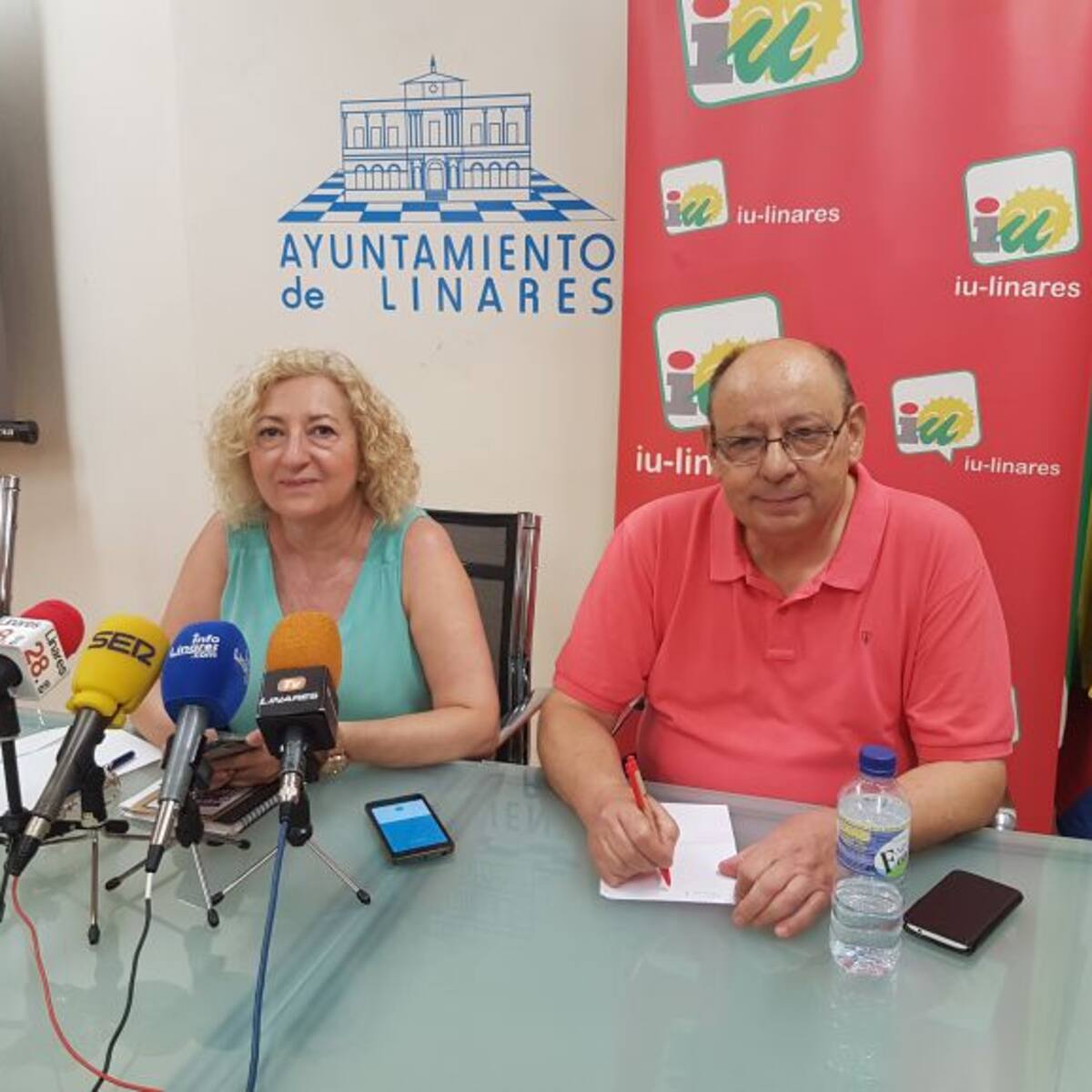 Izquierda Unida pide la dimisión del alcalde de Linares, Juan Fernández