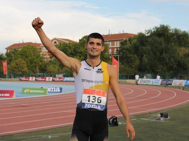 Asier Martínez celebrando el título de campeón de España
