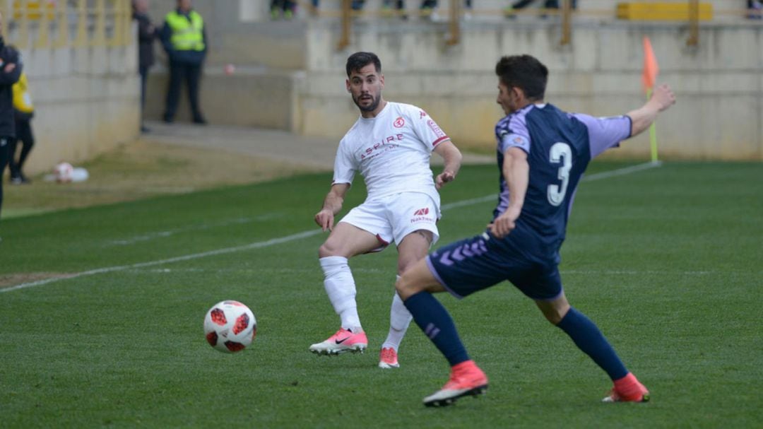 Saúl, durante uno de sus partidos en el Reino de León