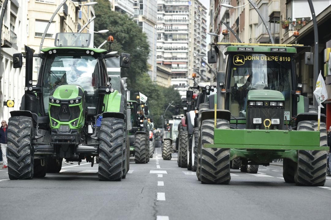 La manifestación del sector primario provocará retenciones en Santander