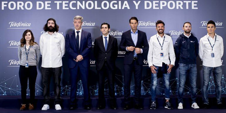 Luordes Oyarbide, Regino Hernandez, Rafa Nadal, Alejandro Valverde, Chema Martinez, Javier Gomez Noya y José María Álvarez Pallete durante el Foro &#039;Tecnologia y Deporte&#039; de Telefónica.