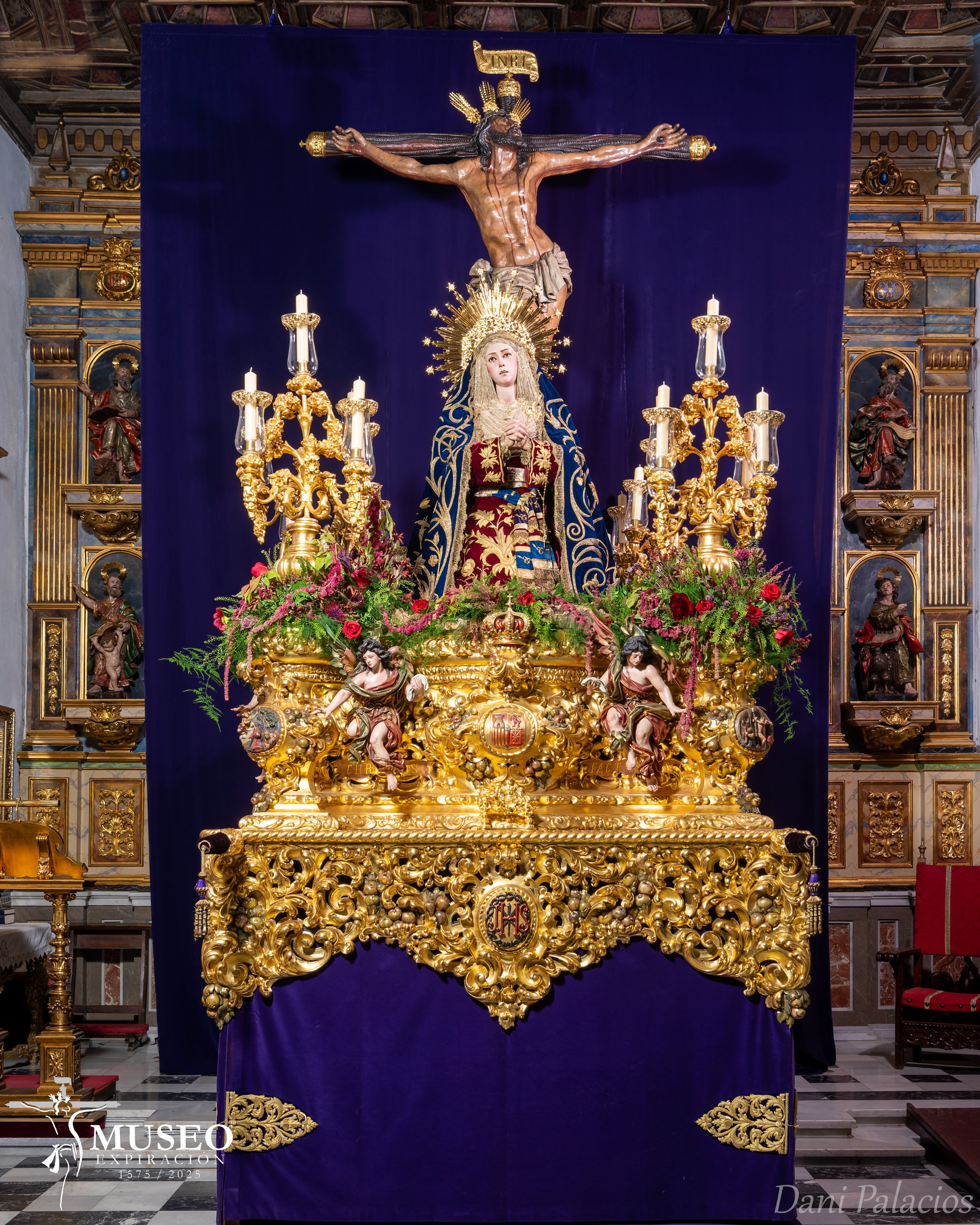 Cristo de la Expiración y Virgen de las Aguas de la Hermandad del Museo
