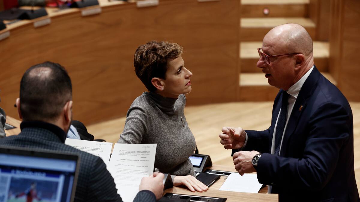 La primera llamada del día con Carlos Gimeno, consejero de Educación