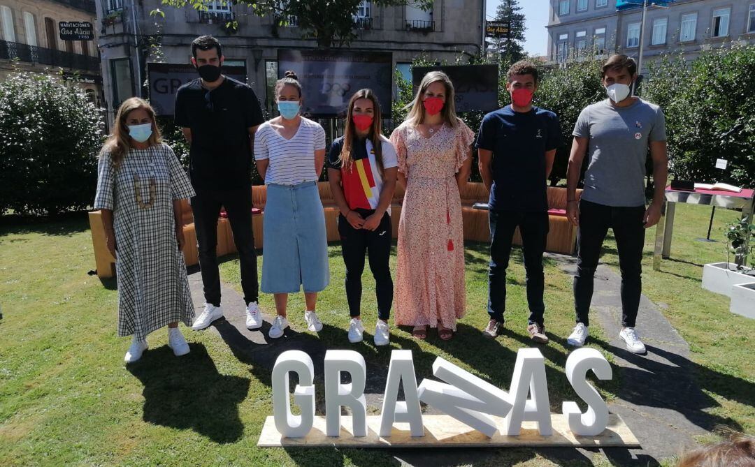 Primera recepción a los olímpicos de Pontevedra. Carmela Silva se anticipa a Feijóo