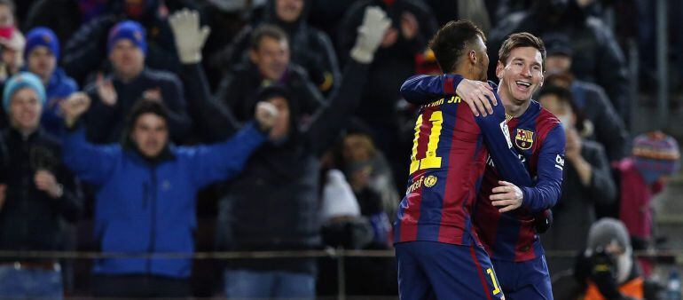 Messi celebra su gol al Villarreal en el Camp Nou.