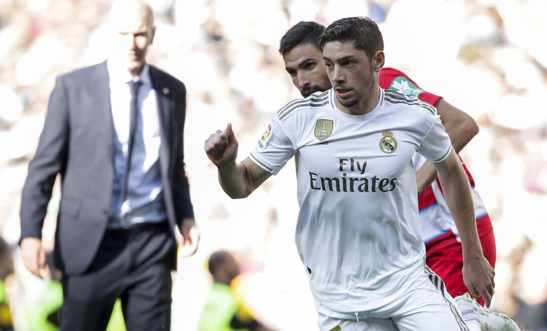 Valverde, en el partido entre el Real Madrid y el Granada.