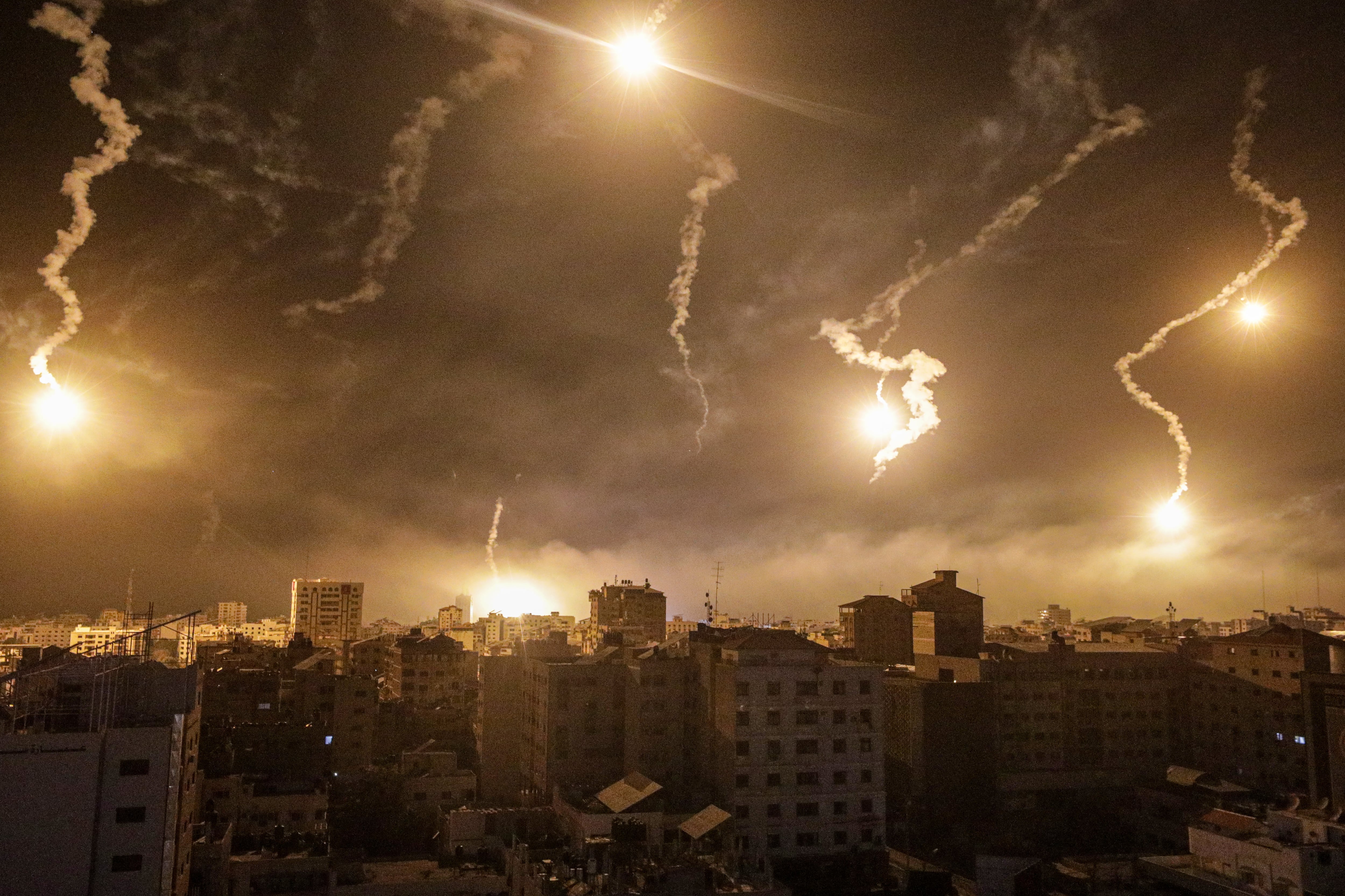 Imagen de los bombardeos constantes por parte del ejército de Israel contra Gaza