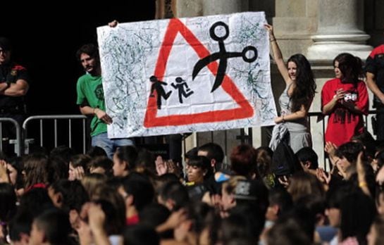 Protesta contra los recortes educativos en Barcelona / EFE ARCHIVO