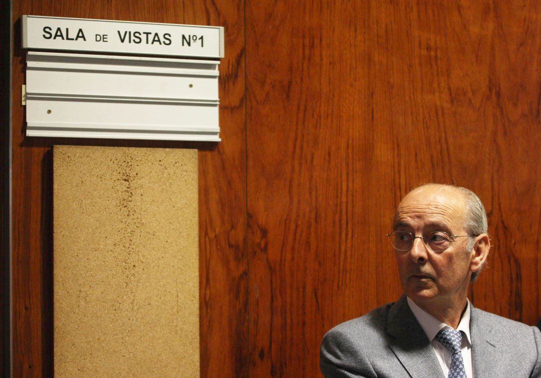 Luis Alberto Samaniego antes de declarar en el periodo de instrucción