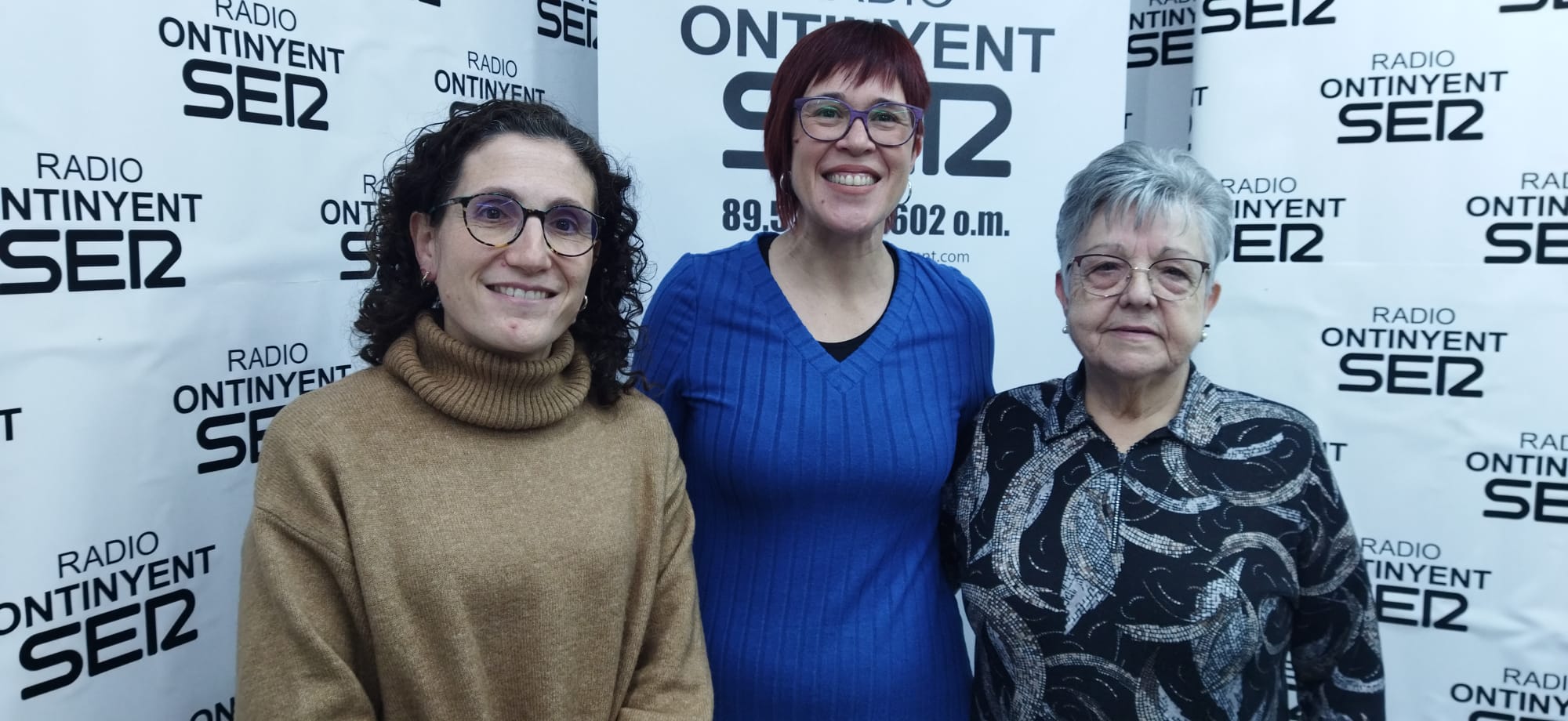 Les tres participants a l&#039;estudi principal de Ràdio Ontinyent