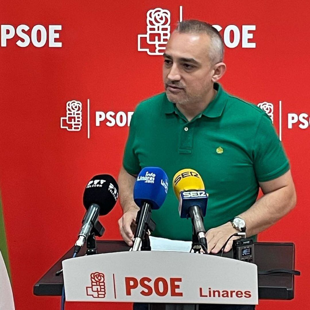 Javier Palacios durante la rueda de prensa. 