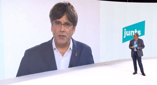 El expresidente de la Generalitat e impulsor del nuevo JxCat, Carles Puigdemont, interviene en el acto de presentación del partido