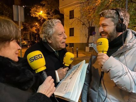 Aimar Bretos junto a Nativel Preciado y Miguel Ángel Aguilar.