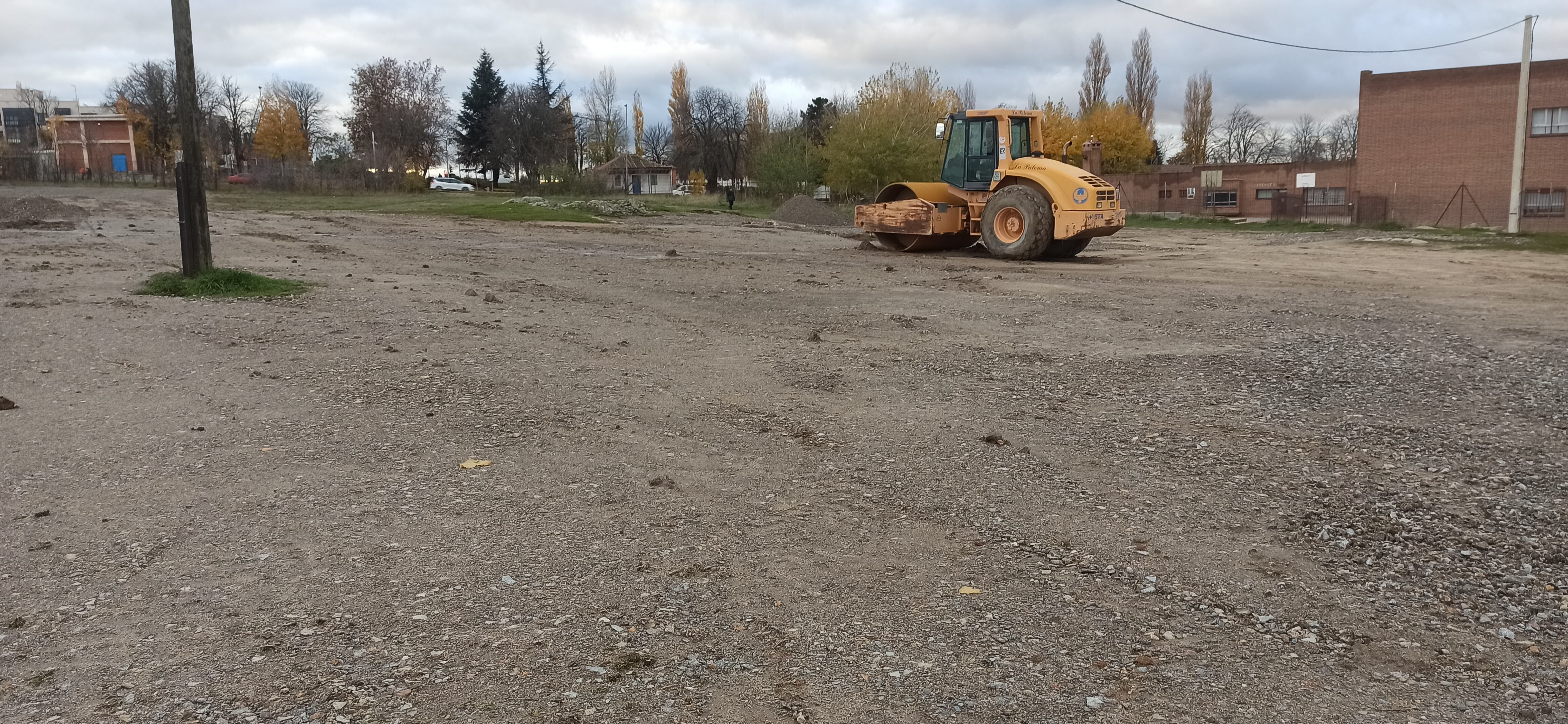 No habrá aparcamiento disuasorio frente a las oficinas de Urbanismo