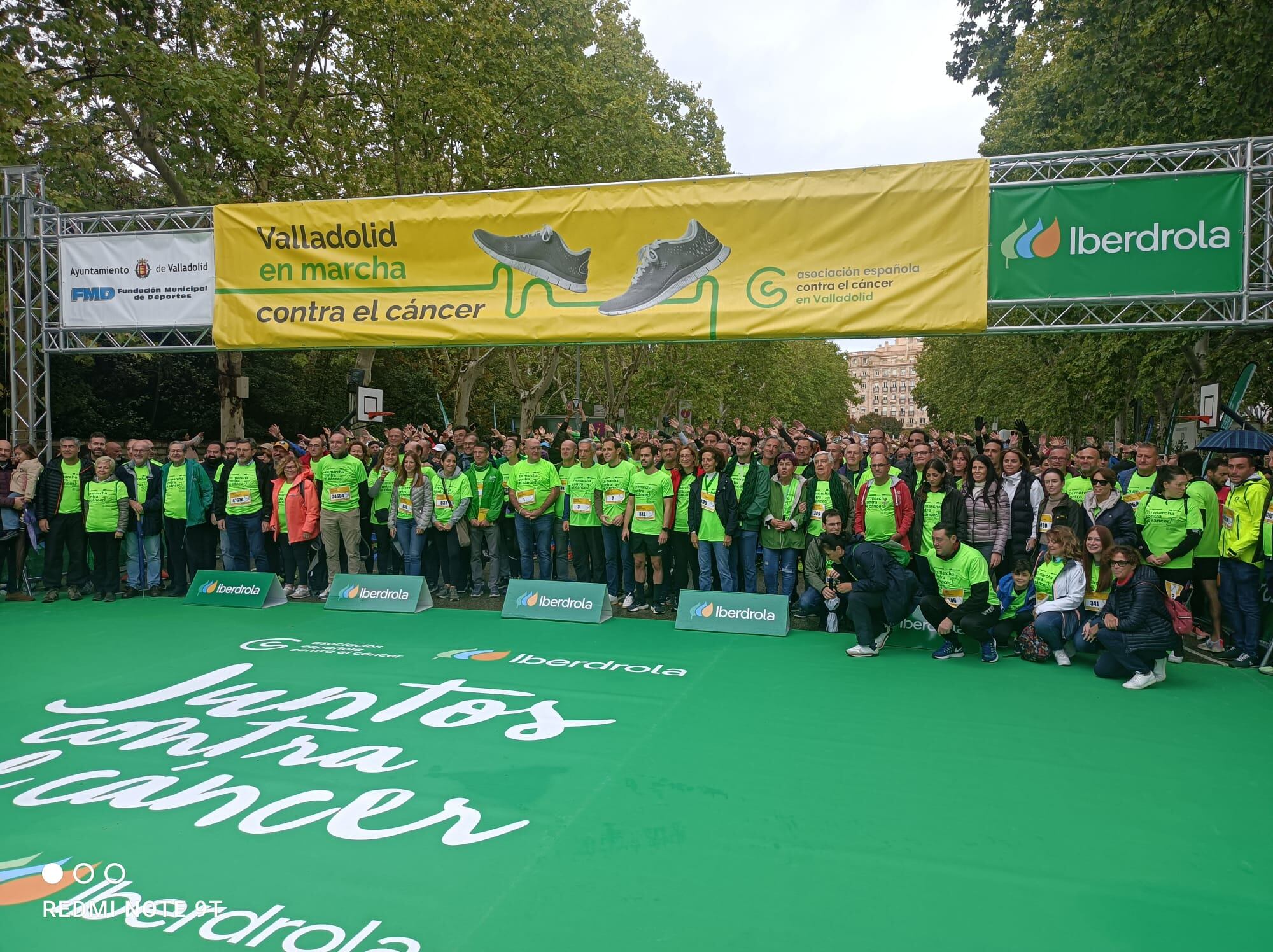 Salida de la marcha contra el cáncer esta mañana en Valladolid