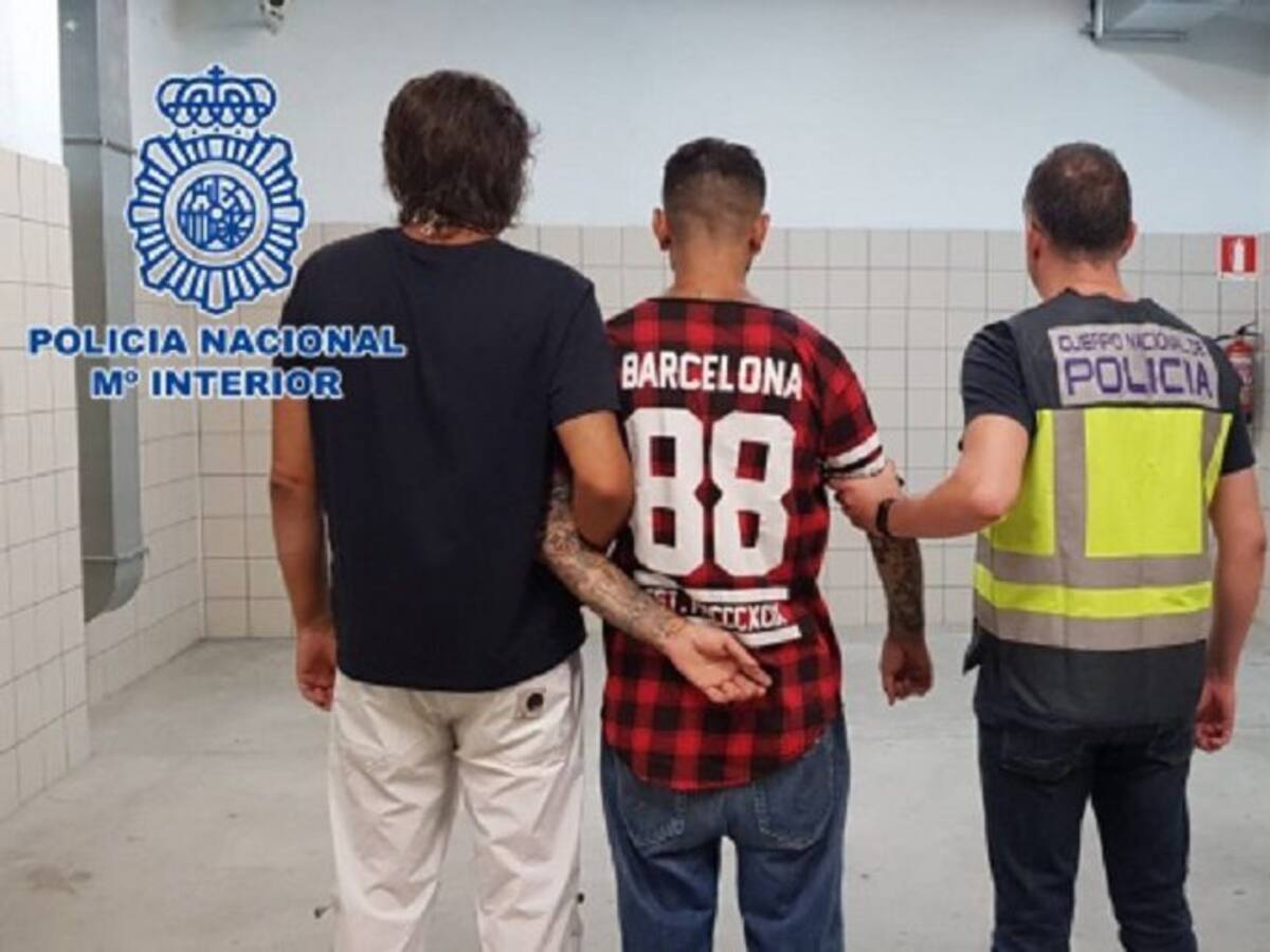 Detenido en Barcelona un hombre que traficaba con estupefacientes en Ibiza