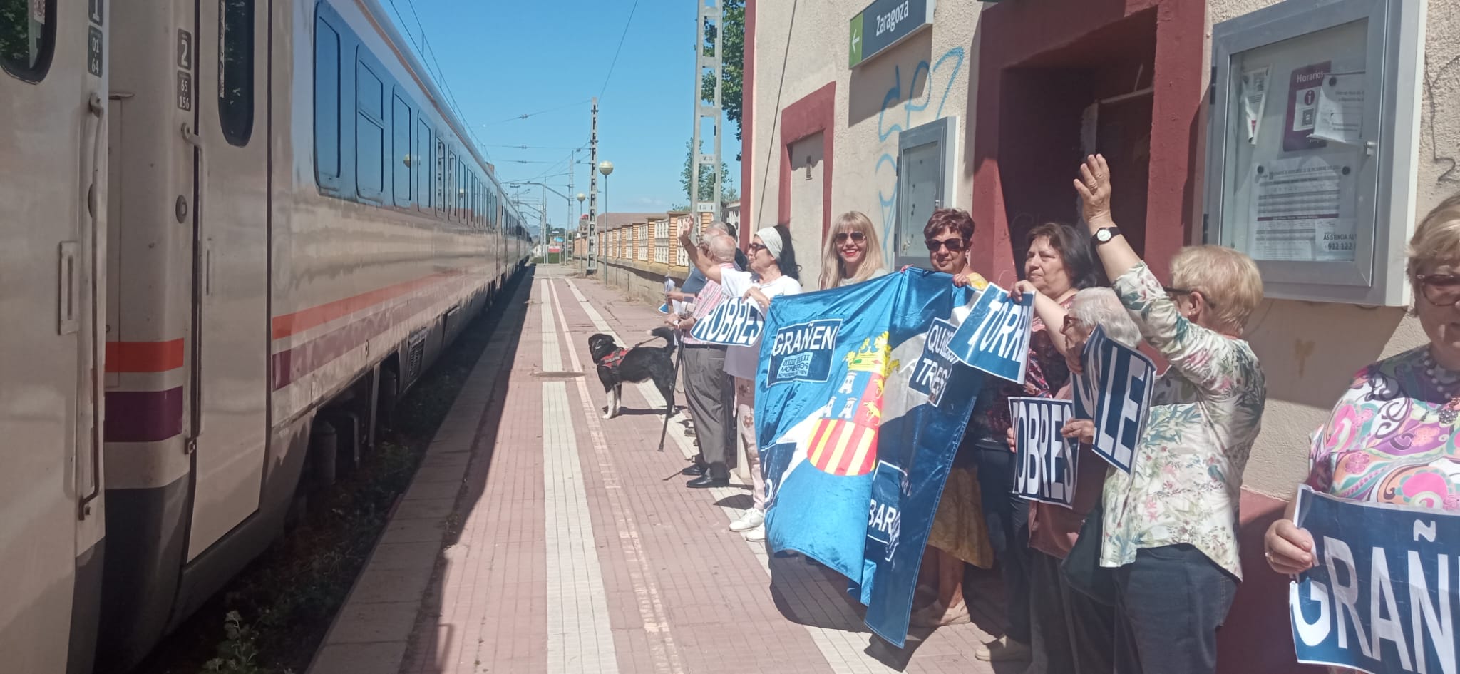 &#039;Monegros no pierdas tu tren&#039; se concentraba por 39ª vez en la estación de Grañén