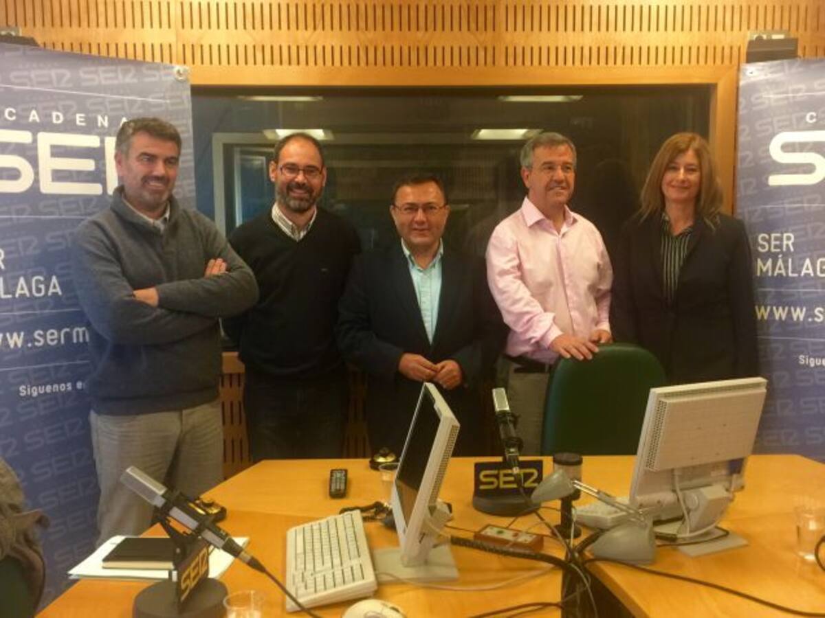 El paro, La Cónsula, la transparencia y el tren litoral han centrado el debate a cinco