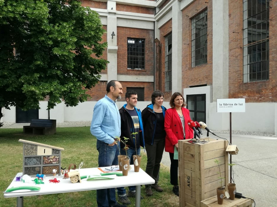 Responsables de Ciuden Vivero y la Fábrica de luz en la presentación de la iniciativa