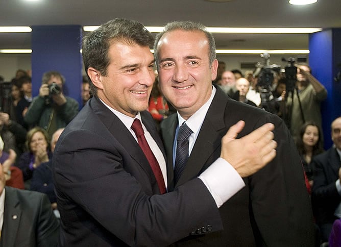 Laporta abraza a Godall