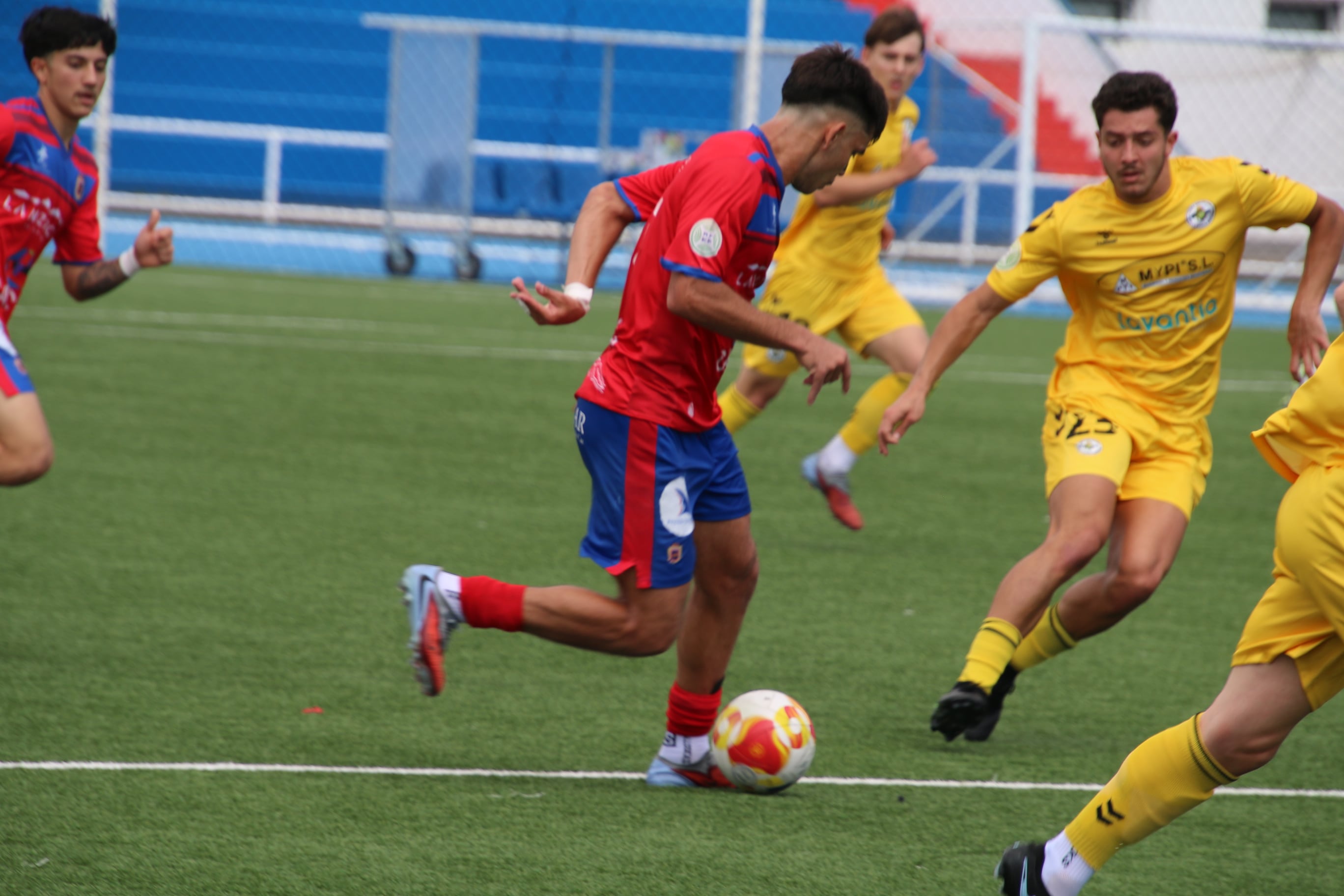 La UD Lanzarote frente al Villa de Santa Brígida.