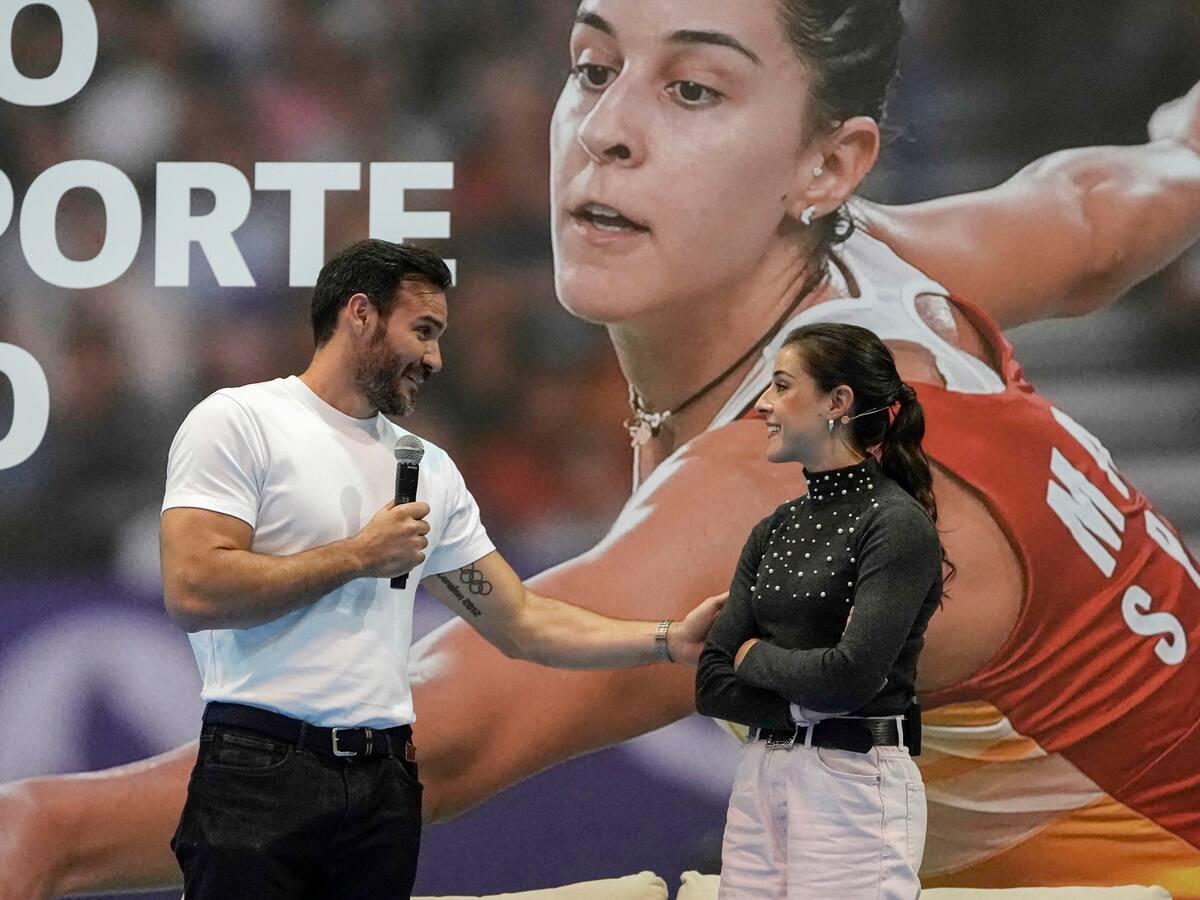 Carolina Marín llama a los padres a que "apoyen las decisiones de sus hijos"