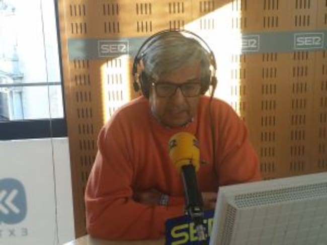 José Enrique Campillo, autor de 'La cadera de Eva', en 'Hoy por hoy' con Macarena Berlín.