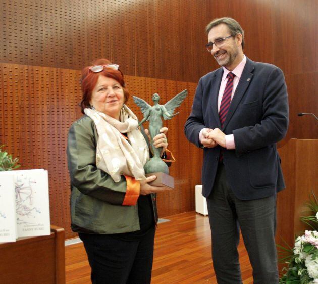 Fanny Rubio, "Natural de Jaén".