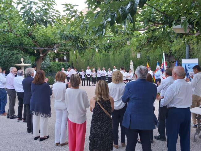 Numerosos asistentes a la presentación de la X edición de la regata del Círculo Industrial