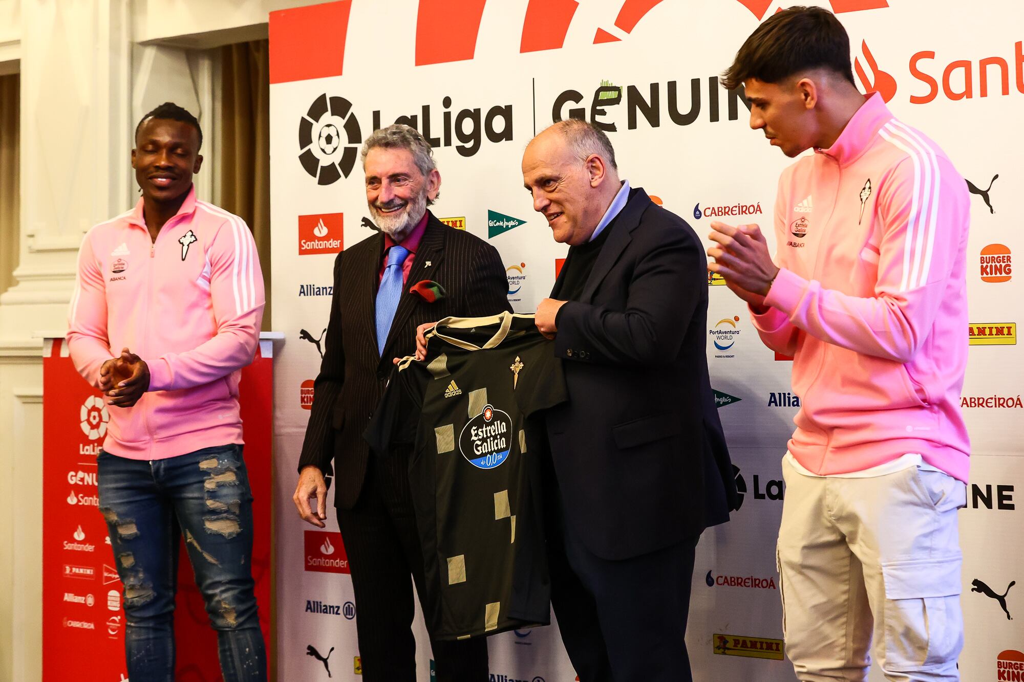 Inauguración Liga Genuine en Vigo