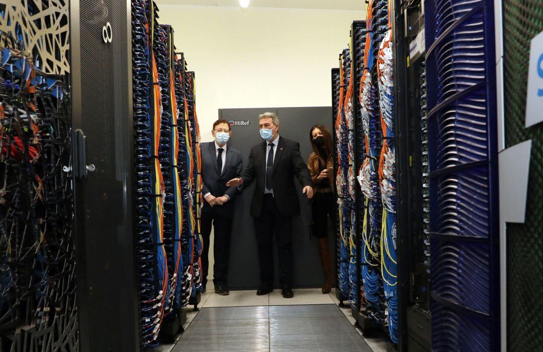 El president Puig, junto a la consellera Pascual y la rectora Mestre han visitado las instalaciones del Nodo Tirant