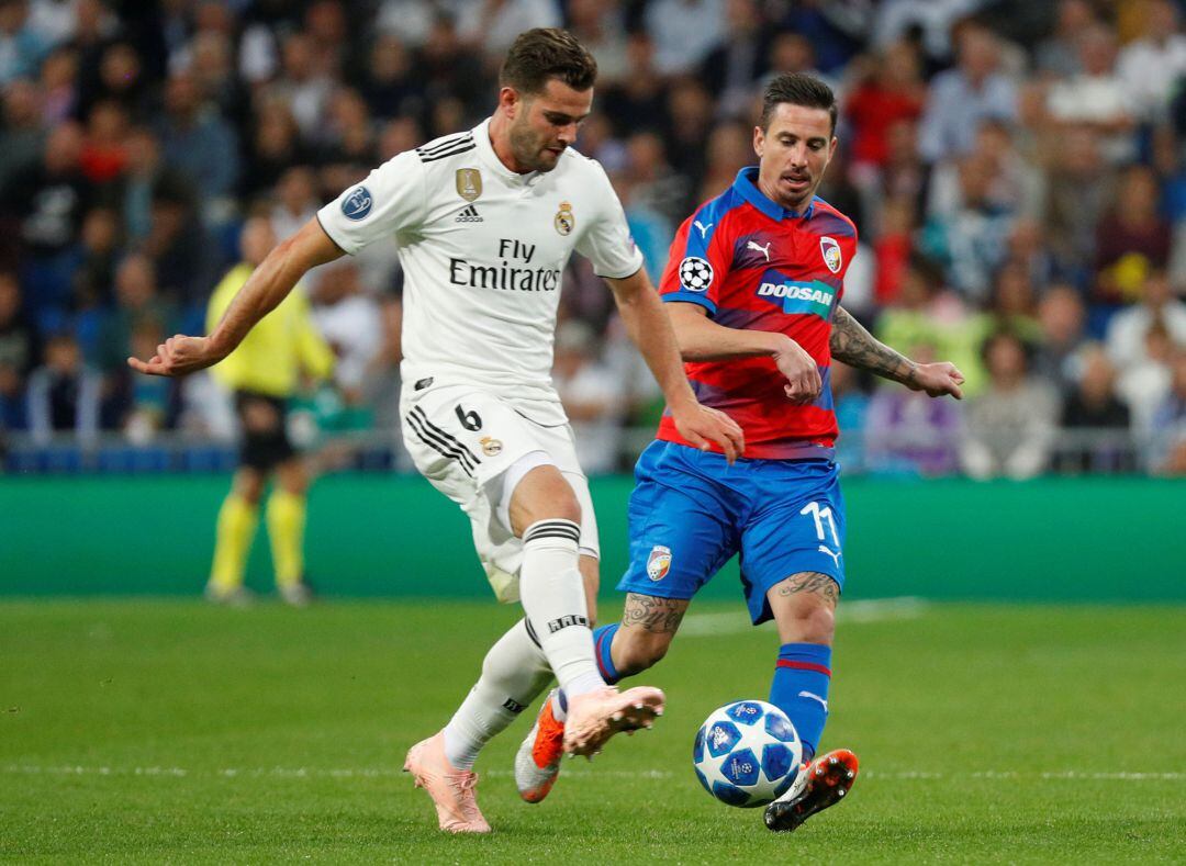 Nacho durante el partido contra el Viktoria Plzen. 