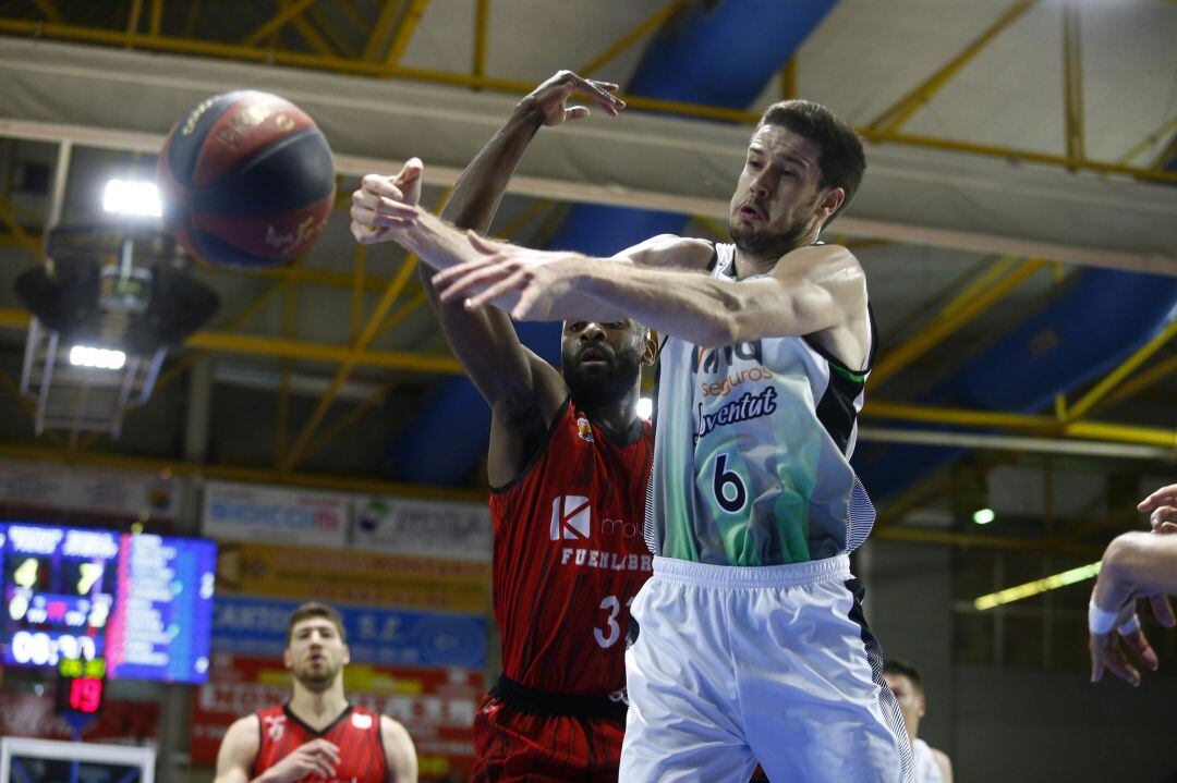 Los fuenlabreños buscarán romper una racha de once partidos sin ganar.