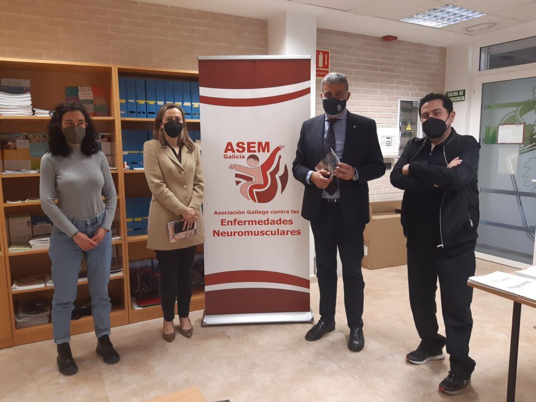 Manuel Marnotes y Teresa Eguerique se reúnen con los responsables de Asem Galicia