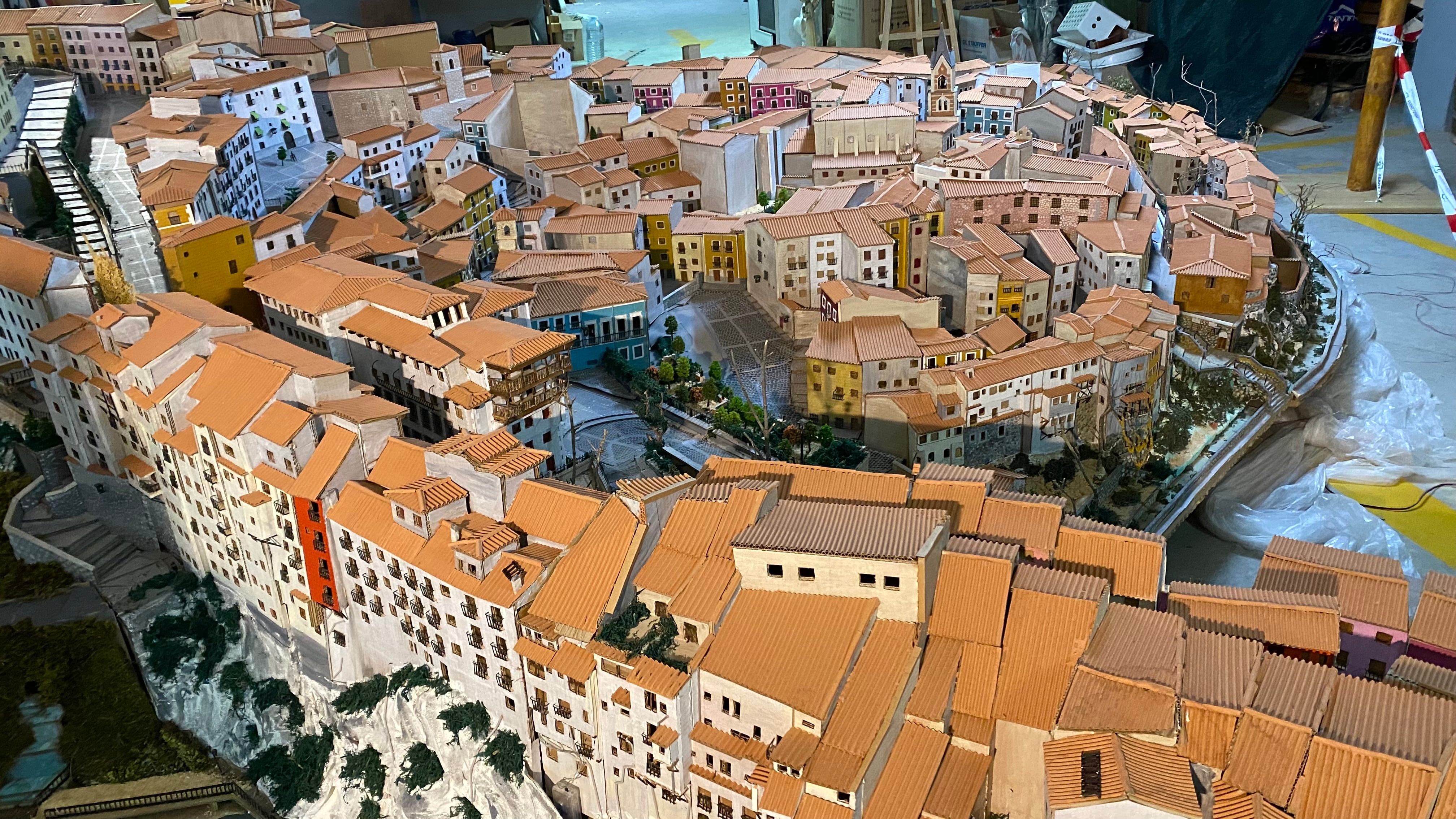 Vista del barrio de San Juan en la maqueta gigante del casco antiguo de Cuenca.