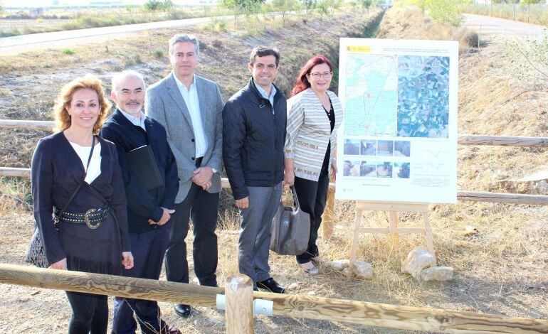El alcalde y la presidenta de la CHJ han visitado estas obras