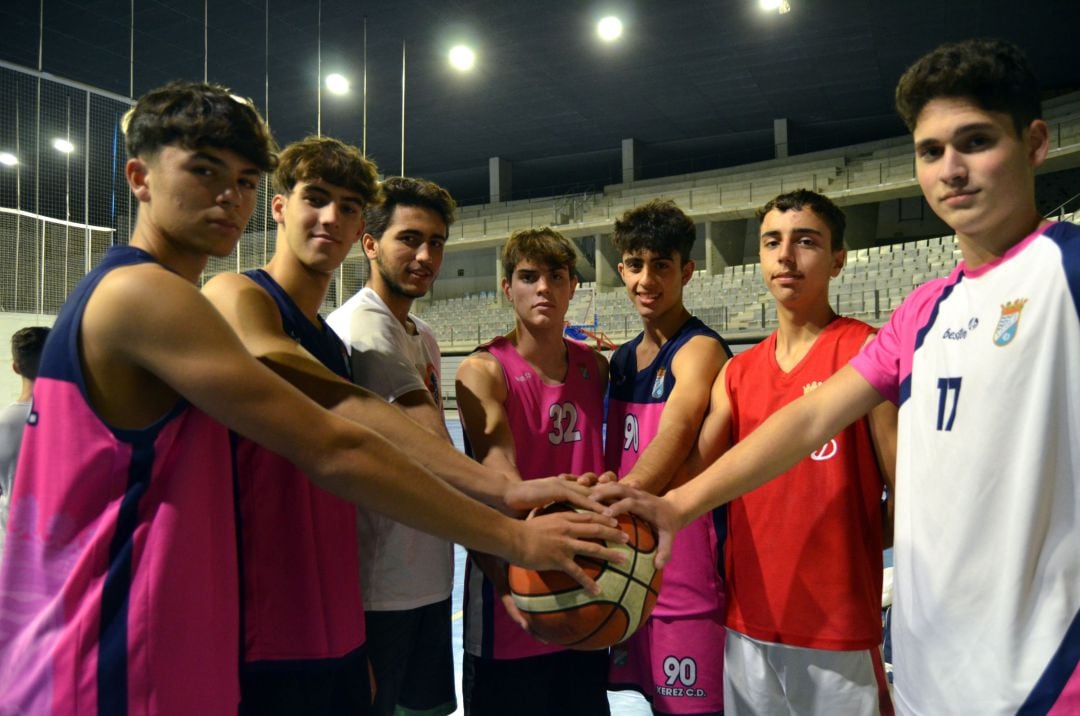 Jugadores junior convocados con el primer equipo 