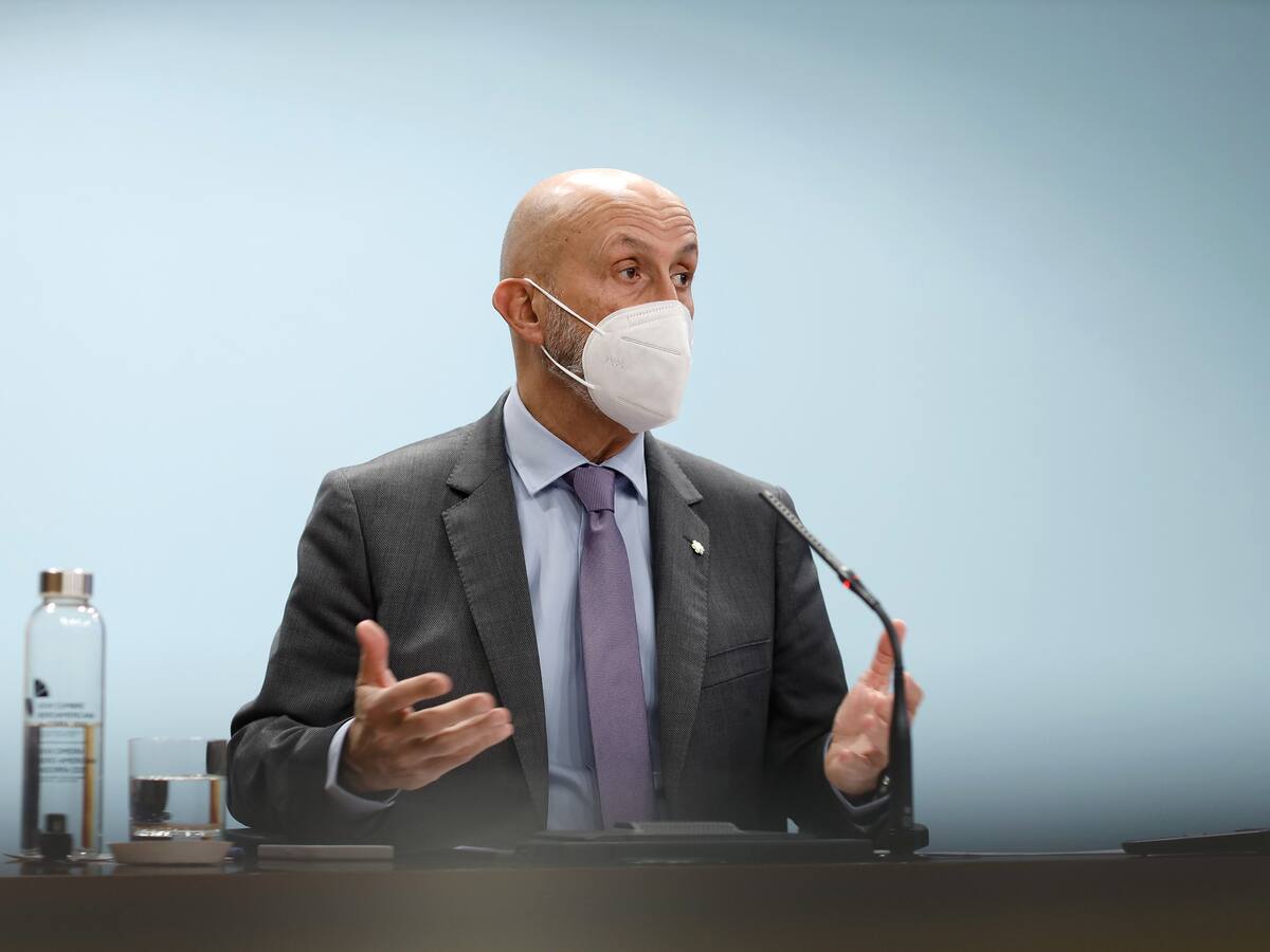 L'ús de la mascareta en exteriors ja no serà obligatori a partir de demà