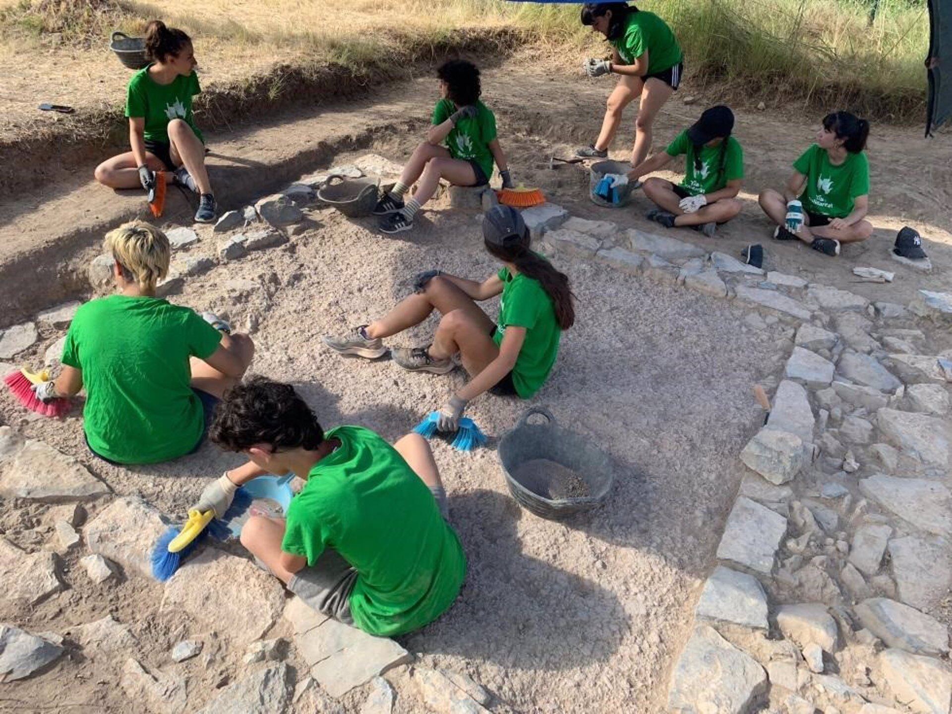 Imagen de archivo de un campo de voluntariado para jóvenes organizado por el IVAJ.