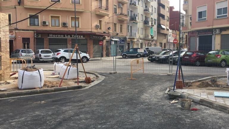 Imagen de las obras del tapón urbanístico de la calle Pintor Joan Miró