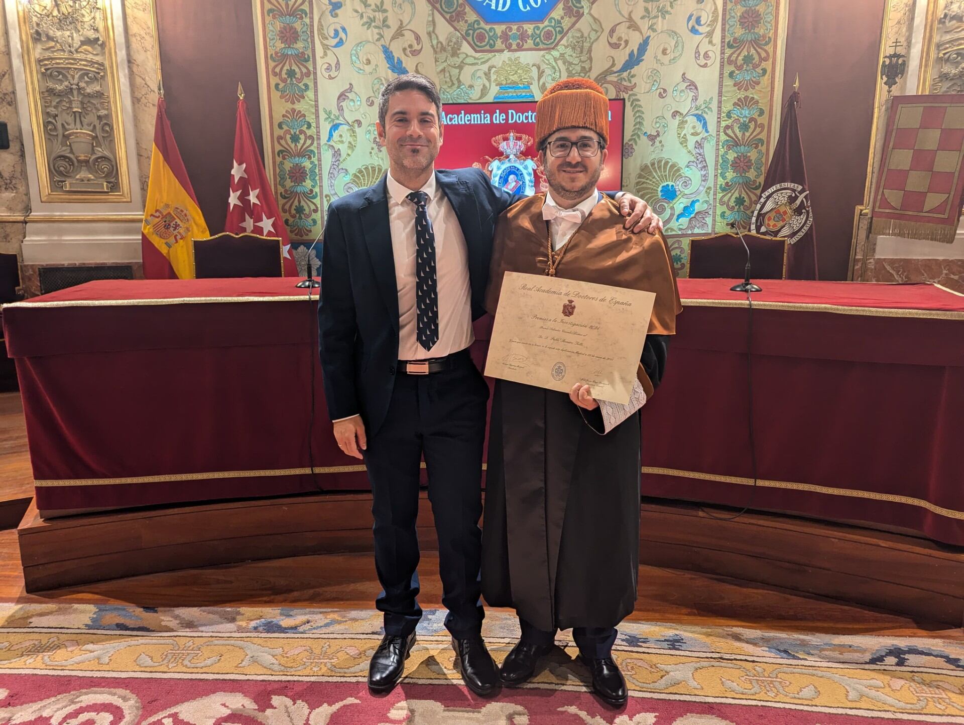 La Real Academia de Doctores de España (RADE) ha premiado al profesor de la Escuela de Ingeniería Naval y Oceánica, Pablo Romero Tello,  por su tesis “Diseño de buques adaptado al comportamiento en la mar mediante inteligencia artificial”.