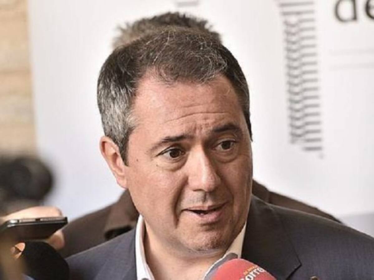 Espadas admite que faltan policías en Sevilla
