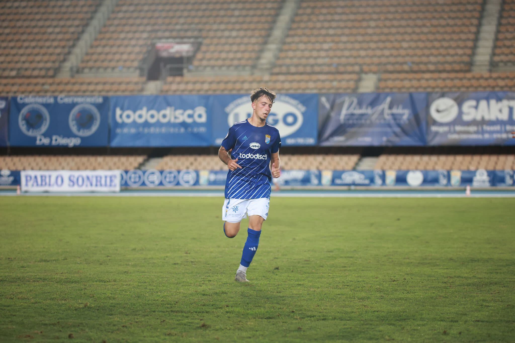 El Xerez CD no pasó del empate en Chapín ante el Utrera