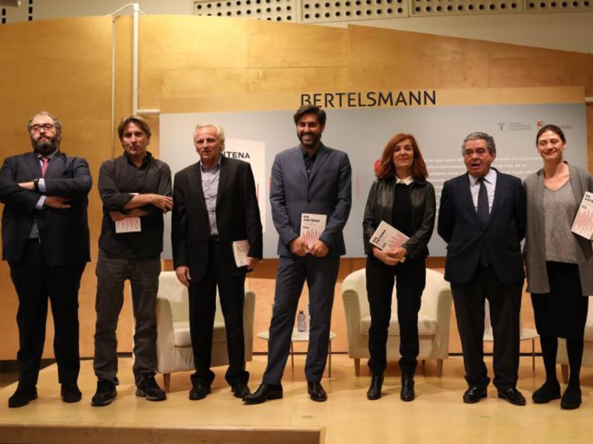 La SER renueva su compromiso con el periodismo honesto en su libro de estilo