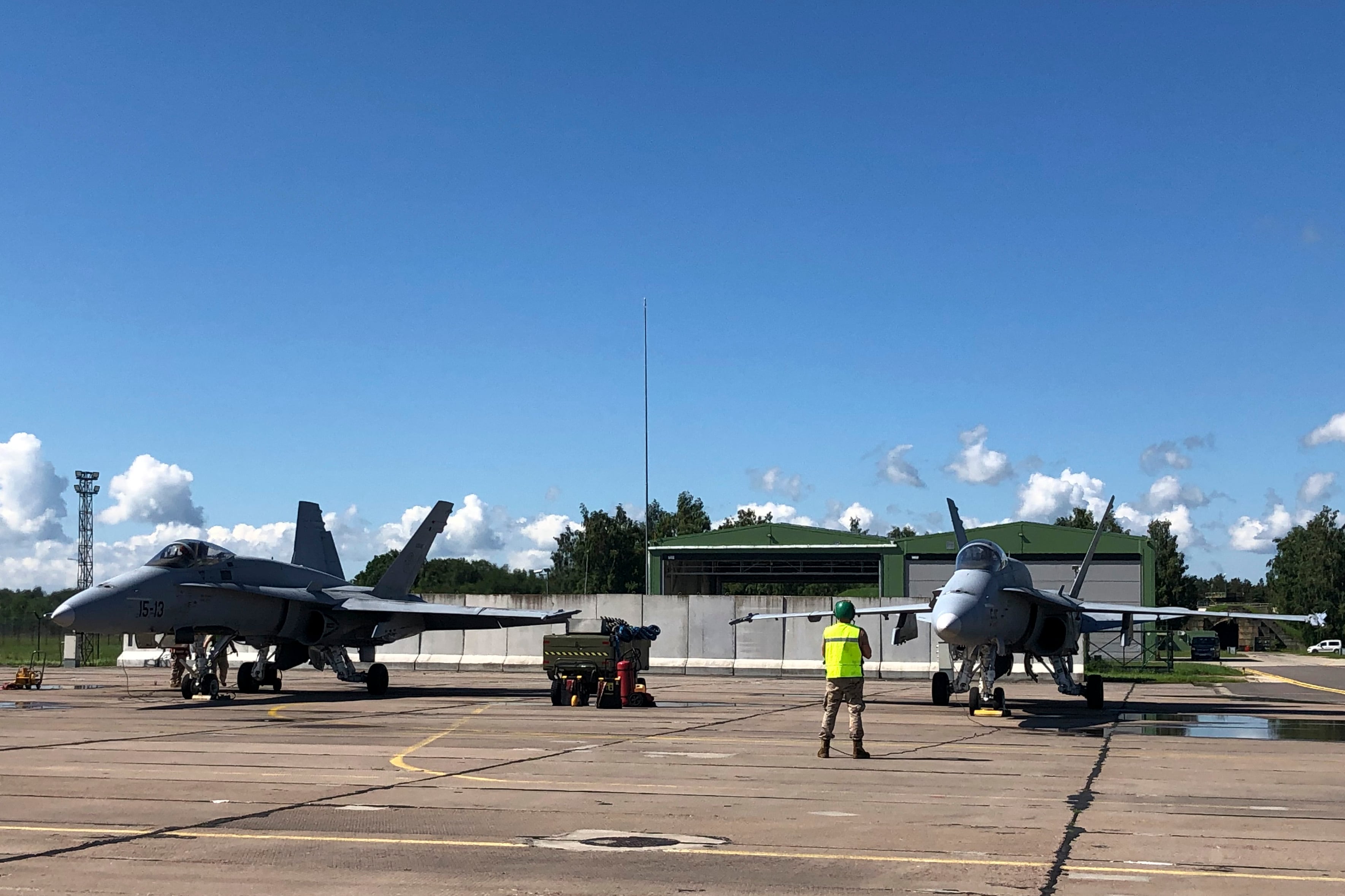 Aviones españoles del Ala 12 en la base aérea de Siauliai, Lituania. (Archivo)