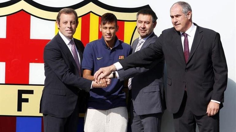 Rosell, Bartomeu y Zubizarreta, en la presentación de Neymar como jugador del FC Barcelona