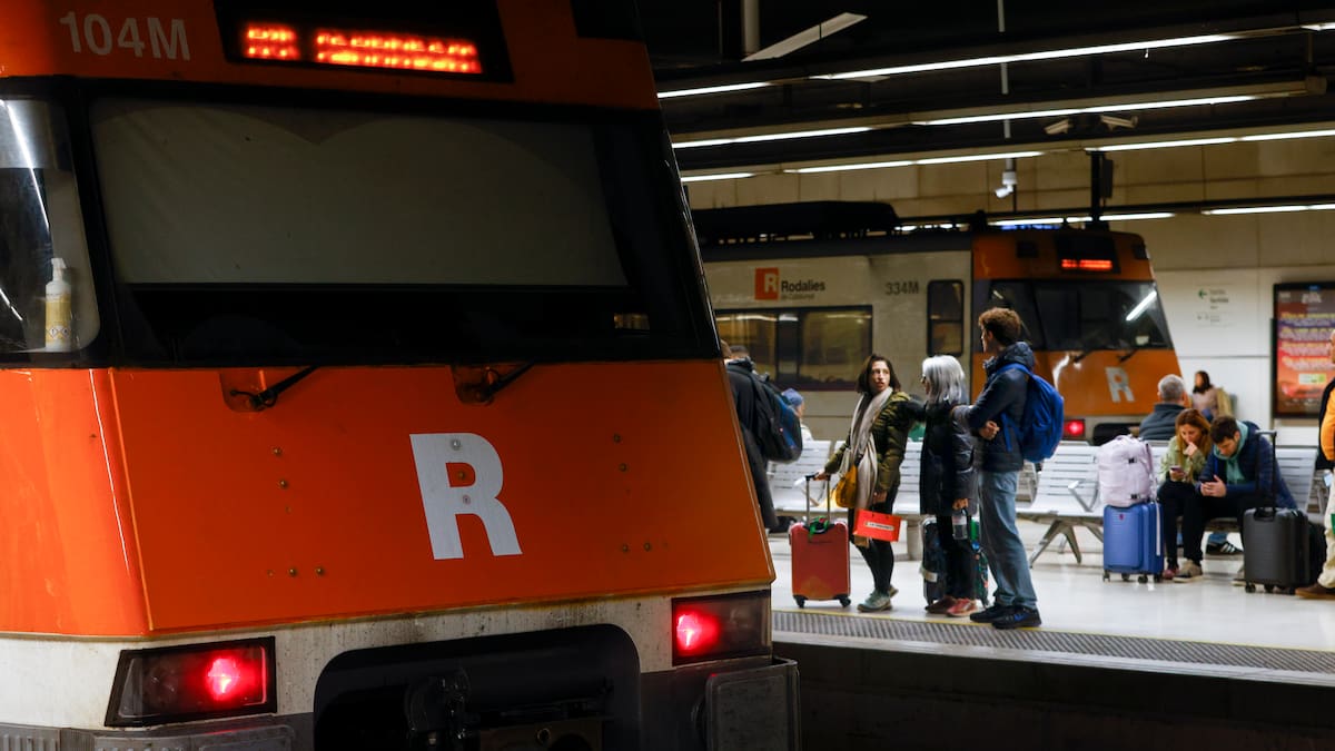 Una nueva incidencia en Rodalies provoca que las pantallas y la megafonía no funcionen en las estaciones